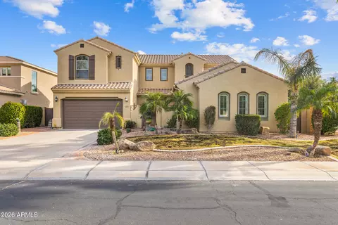 1341 E Macaw Ct, Gilbert, AZ 85297