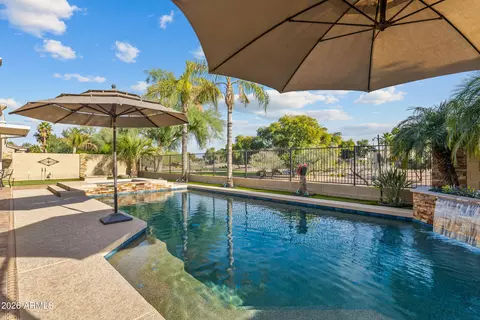 Exterior - 1341 E Macaw Ct, Gilbert, AZ 85297 photo 6 of 12