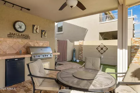 Exterior - 1341 E Macaw Ct, Gilbert, AZ 85297 photo 11 of 12
