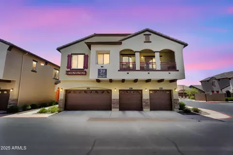 2725 E Mine Creek Rd #1076, Phoenix, AZ 85024