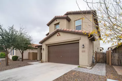 8545 W Peppertree Ln, Glendale, AZ 85305