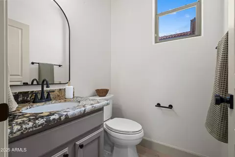 Bath - 3745 E Flamingo Way, Gilbert, AZ 85297 photo 2 of 4
