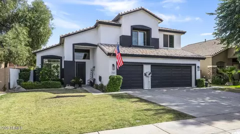 Exterior - 721 N Pheasant Dr, Gilbert, AZ 85234 photo 2 of 2