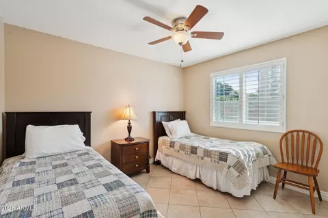 Bedroom - 8205 N 2nd Dr, Phoenix, AZ 85021 photo 4 of 7