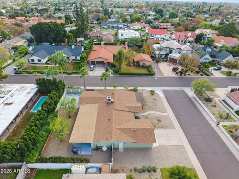 View/Area - 8205 N 2nd Dr, Phoenix, AZ 85021 photo 6 of 10