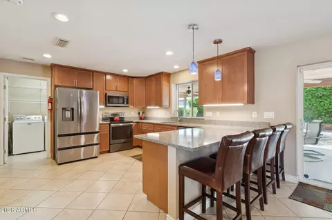 Kitchen - 8205 N 2nd Dr, Phoenix, AZ 85021 photo 1 of 3