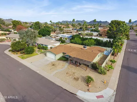 View/Area - 8205 N 2nd Dr, Phoenix, AZ 85021 photo 3 of 10