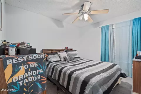 Bedroom - 1920 E Saint Catherine Ave, Phoenix, AZ 85042 photo 4 of 5