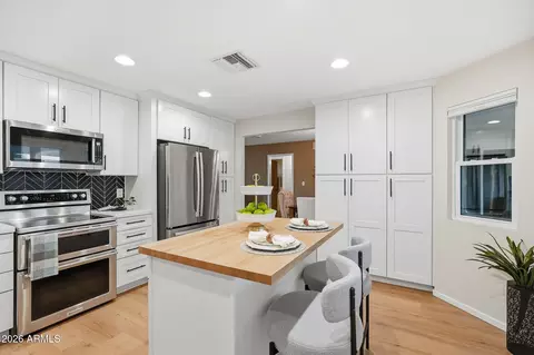 431 E Carter Dr, Tempe, AZ 85282 photo 16