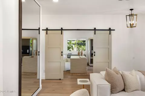 Entry Way - 4119 E Indianola Ave, Phoenix, AZ 85018 photo 2 of 2