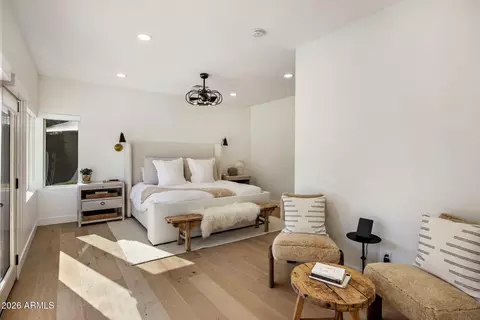 Bedroom - 4119 E Indianola Ave, Phoenix, AZ 85018 photo 1 of 4