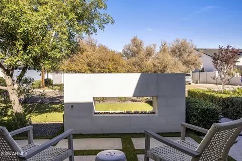 Exterior - 4119 E Indianola Ave, Phoenix, AZ 85018 photo 2 of 4