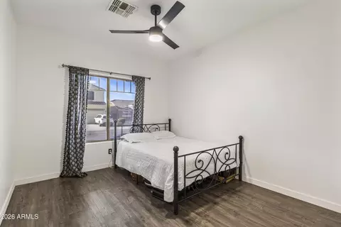 Bedroom - 2538 E Mine Creek Rd, Phoenix, AZ 85024 photo 1 of 3