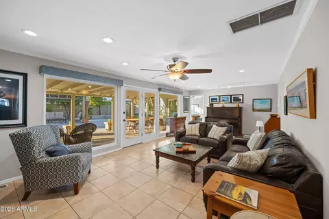 4209 E Patricia Jane Dr, Phoenix, AZ 85018 photo 8