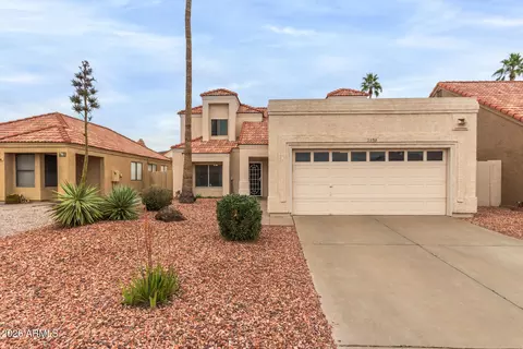 3938 E Graythorn St, Phoenix, AZ 85044