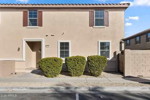 1433 N 80th Ln, Phoenix, AZ 85043