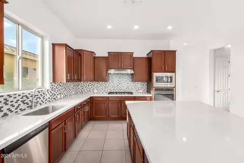 Kitchen - 10349 E Wavelength Ave, Mesa, AZ 85212 photo 1 of 3