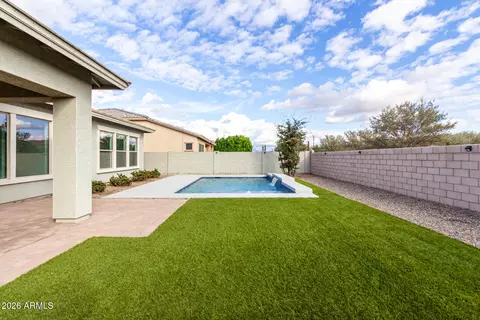 Exterior - 10349 E Wavelength Ave, Mesa, AZ 85212 photo 7 of 13