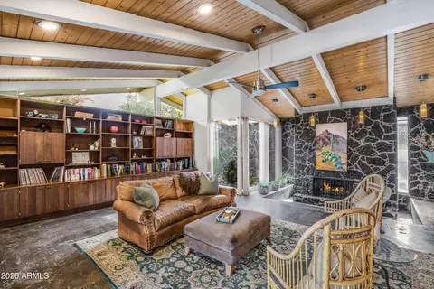 Living - 7119 N 6th Ave, Phoenix, AZ 85021 photo 1 of 3