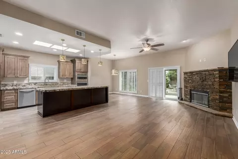 4217 E Altadena Ave, Phoenix, AZ 85028 photo 5