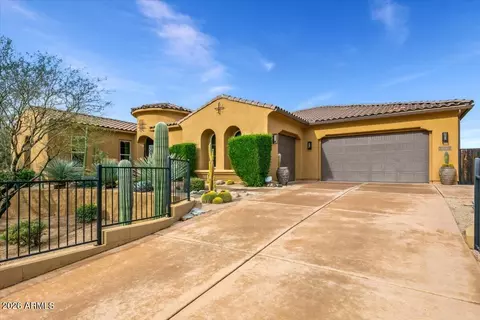 10876 E Celestial Dr, Scottsdale, AZ 85262