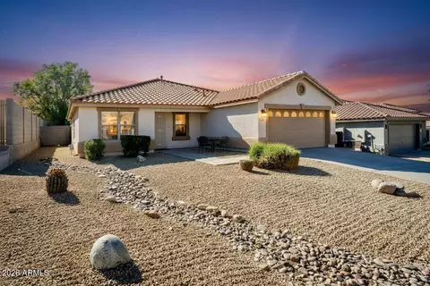 10561 W Louise Dr, Peoria, AZ 85383