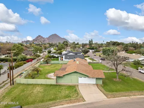 View/Area - 3502 E Pasadena Ave, Phoenix, AZ 85018 photo 4 of 6