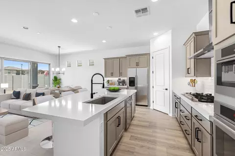 Kitchen - 4252 E Bernice St, Gilbert, AZ 85295 photo 3 of 7