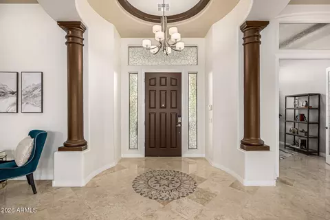 Entry Way - 344 E Bridle Ct, Gilbert, AZ 85295 photo 4 of 6