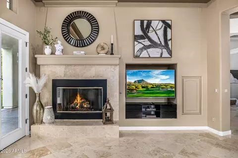 Living - 344 E Bridle Ct, Gilbert, AZ 85295 photo 2 of 5