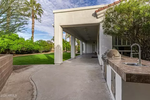 Exterior - 344 E Bridle Ct, Gilbert, AZ 85295 photo 20 of 35