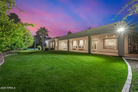 Exterior - 344 E Bridle Ct, Gilbert, AZ 85295 photo 10 of 35