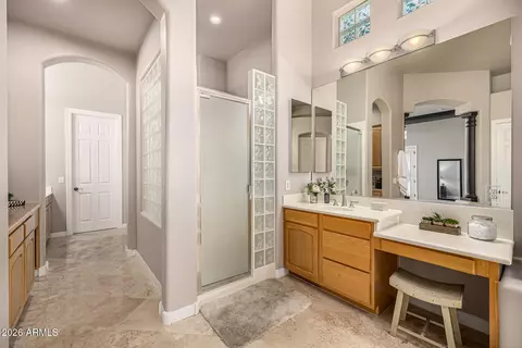 Bath - 344 E Bridle Ct, Gilbert, AZ 85295 photo 9 of 13