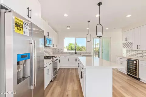Kitchen - 3616 N 12th St, Phoenix, AZ 85014 photo 4 of 4