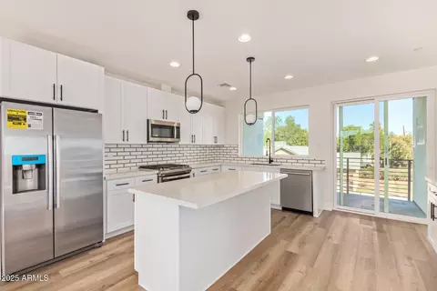 Kitchen - 3616 N 12th St, Phoenix, AZ 85014 photo 1 of 4