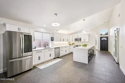 Kitchen - 6560 E Saddleback St, Mesa, AZ 85215 photo 2 of 7