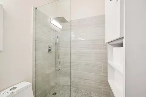 Bath - 6560 E Saddleback St, Mesa, AZ 85215 photo 4 of 4