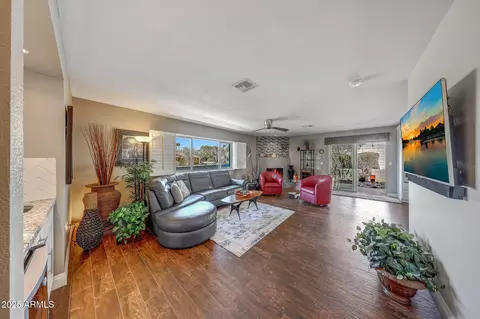 2237 E Nicolet Ave, Phoenix, AZ 85020 photo 25