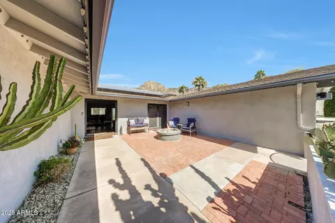 2237 E Nicolet Ave, Phoenix, AZ 85020 photo 8