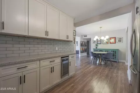 Kitchen - 523 W Coolidge St, Phoenix, AZ 85013 photo 4 of 6