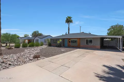 Exterior - 523 W Coolidge St, Phoenix, AZ 85013 photo 4 of 9