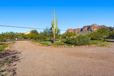 4979 E Pioneer St, Apache Junction, AZ 85119 photo 16