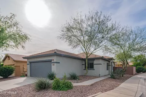 40130 N Thunder Hills Ct, Phoenix, AZ 85086