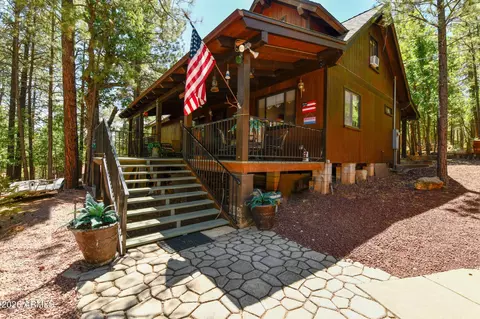 1018 Reata Pass, Happy Jack, AZ 86024