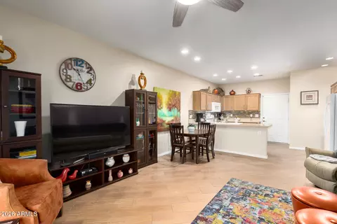 Living - 10960 E Monte Ave #279, Mesa, AZ 85209 photo 2 of 2