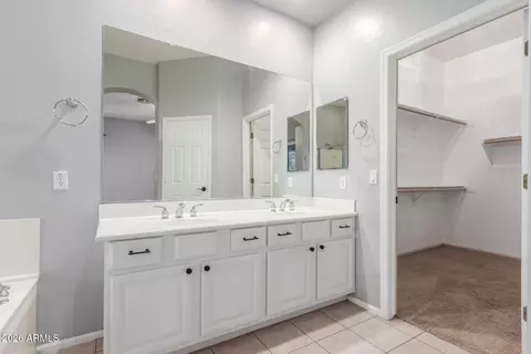Bath - 4364 E Marshall Ct, Gilbert, AZ 85297 photo 1 of 3