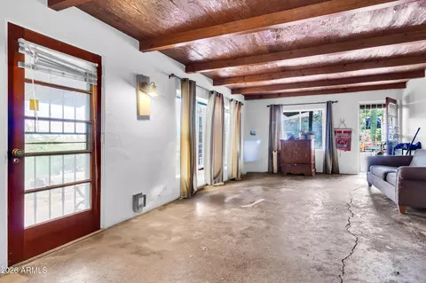 Living - 4970 E Hidalgo St, Apache Junction, AZ 85119 photo 1 of 1