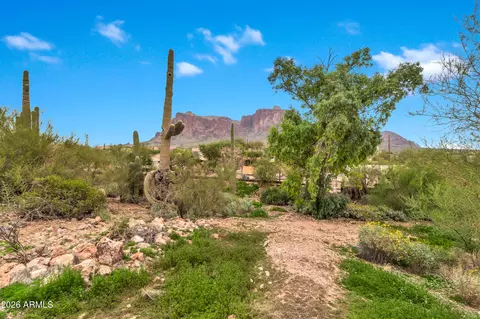 Exterior - 4970 E Hidalgo St, Apache Junction, AZ 85119 photo 4 of 9