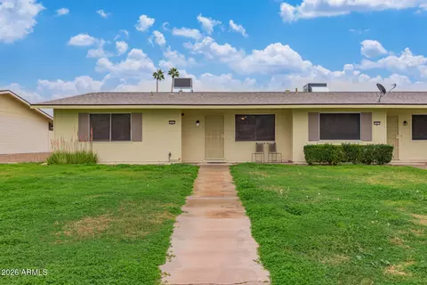 13673 N Newcastle Dr, Sun City, AZ 85351