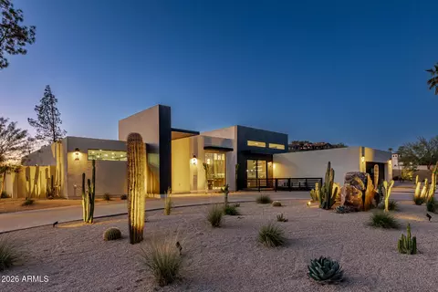 5930 N 45th Pl, Phoenix, AZ 85018